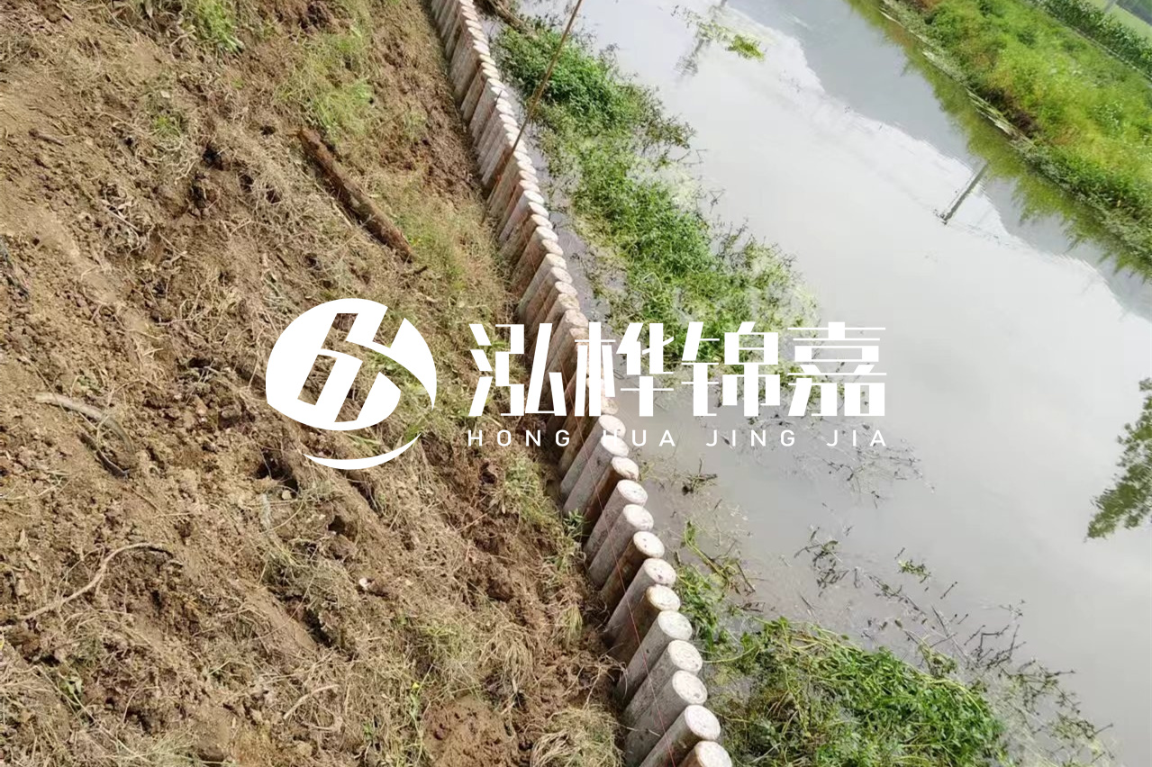 仿木樁施工前注意事項(xiàng)-水泥樁打樁機(jī)是怎么打樁的？