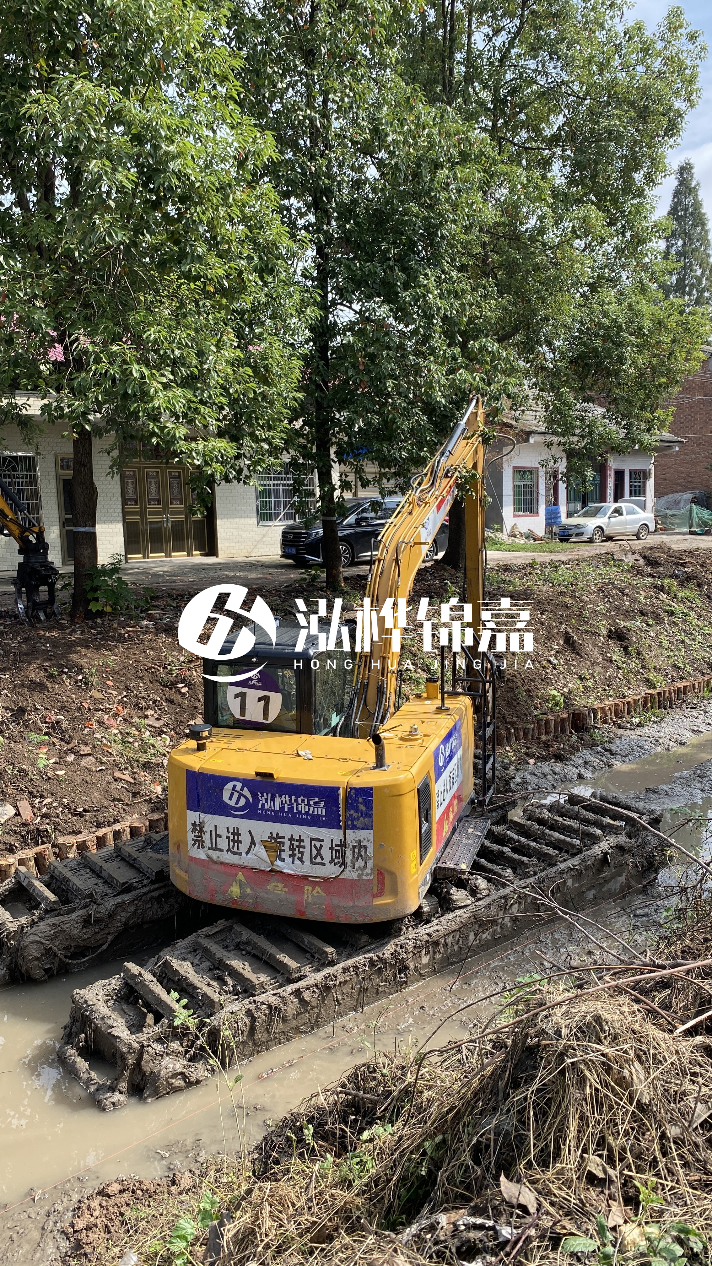 邢臺挖機打木樁專業(yè)施工-挖掘機打木樁打直技巧？