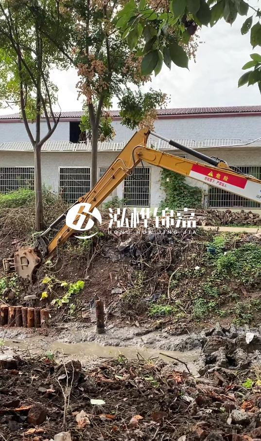 駐馬店挖機打木樁專業(yè)施工- 河道打木樁后木樁腐朽怎么防治？